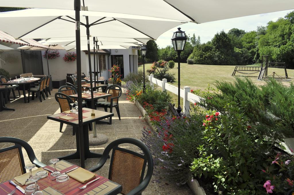 Hotel Restaurant Le Relais De Pouilly Экстерьер фото