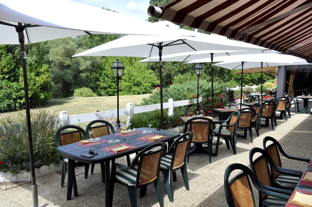 Hotel Restaurant Le Relais De Pouilly Экстерьер фото