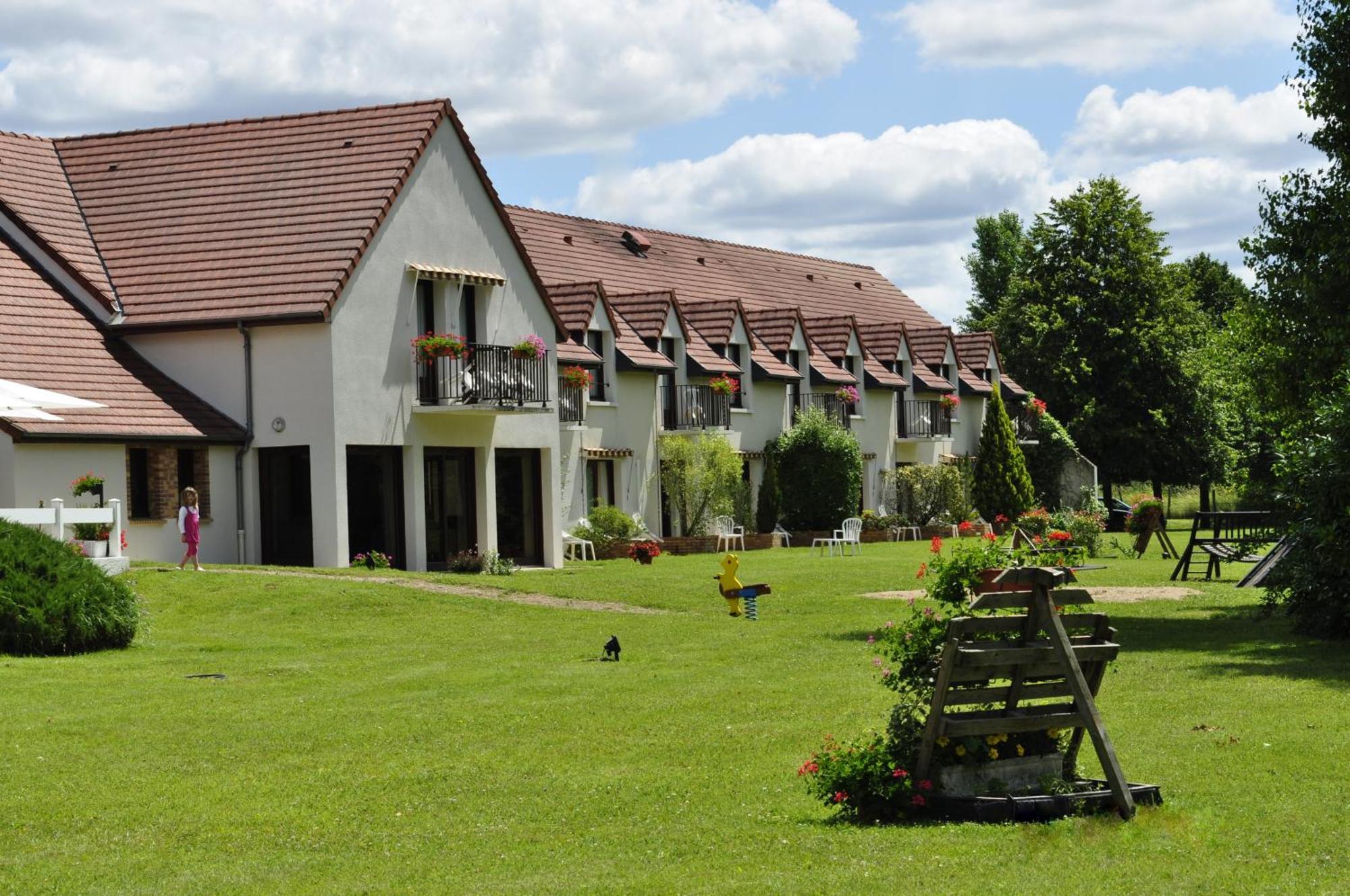 Hotel Restaurant Le Relais De Pouilly Экстерьер фото